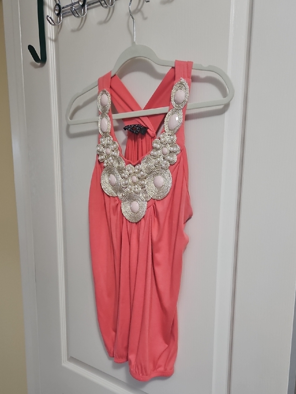 CMM Summer Beaded Top Size L BEIGE & PINK Razor Back